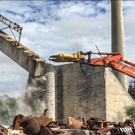 Pince démolition béton à vérin pour pelle