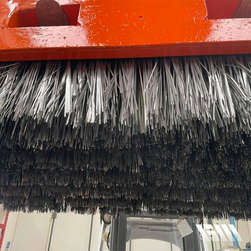 Brosse métallique en acier de la gamme Vera