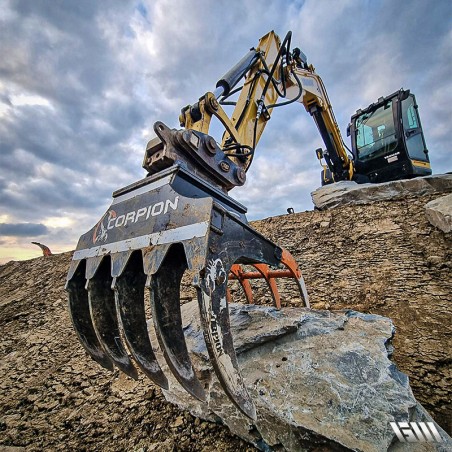 Godet à pince pour travaux forestiers et espaces verts