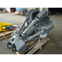 Grappin à ferraille MINELLI 450L 4 dents – pelle de 16 à 22T