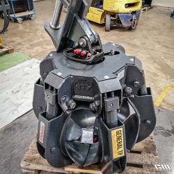 grappin à ferraille 250 litres 4 dents rotator indexator GV6 encastré - pelle 8-12T et grue 6-12T/M