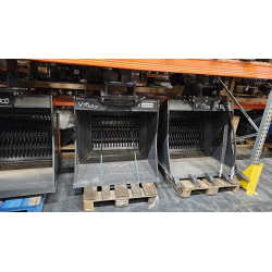 Godet cribleur V1000 CANGINI, à étoiles 20x20mm pour pelle 7 à 11T