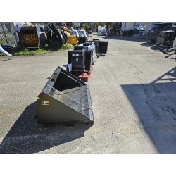 Godet chargement standard mini chargeuse type BOBCAT Largeur 1250