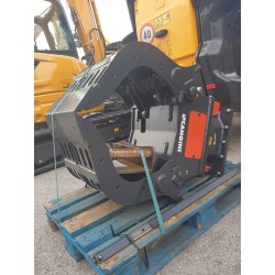 Dernier modèle pince de tri PG550 CANGINIBENNE pelle 12 à 15T coquilles ajourées