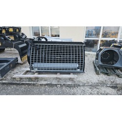 Godet malaxeur 750 litres S75 attache télescopique MAGNI TH5.5-19P avec accumulateur de pression de série