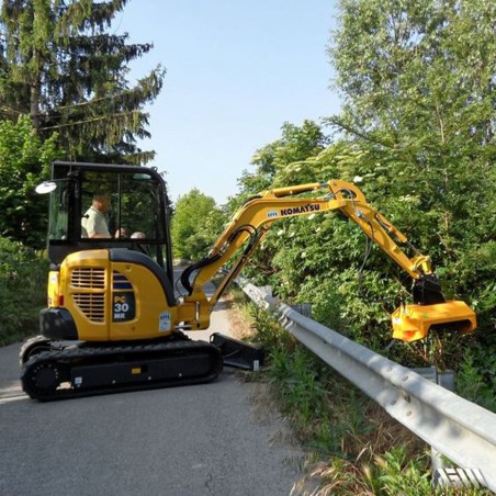 tête d'épareuse pour bord de route